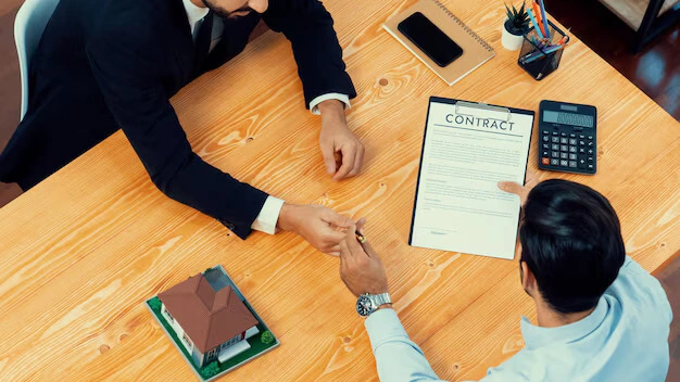 Moving Forward with Confidence with the Support of a Mediator Maldon